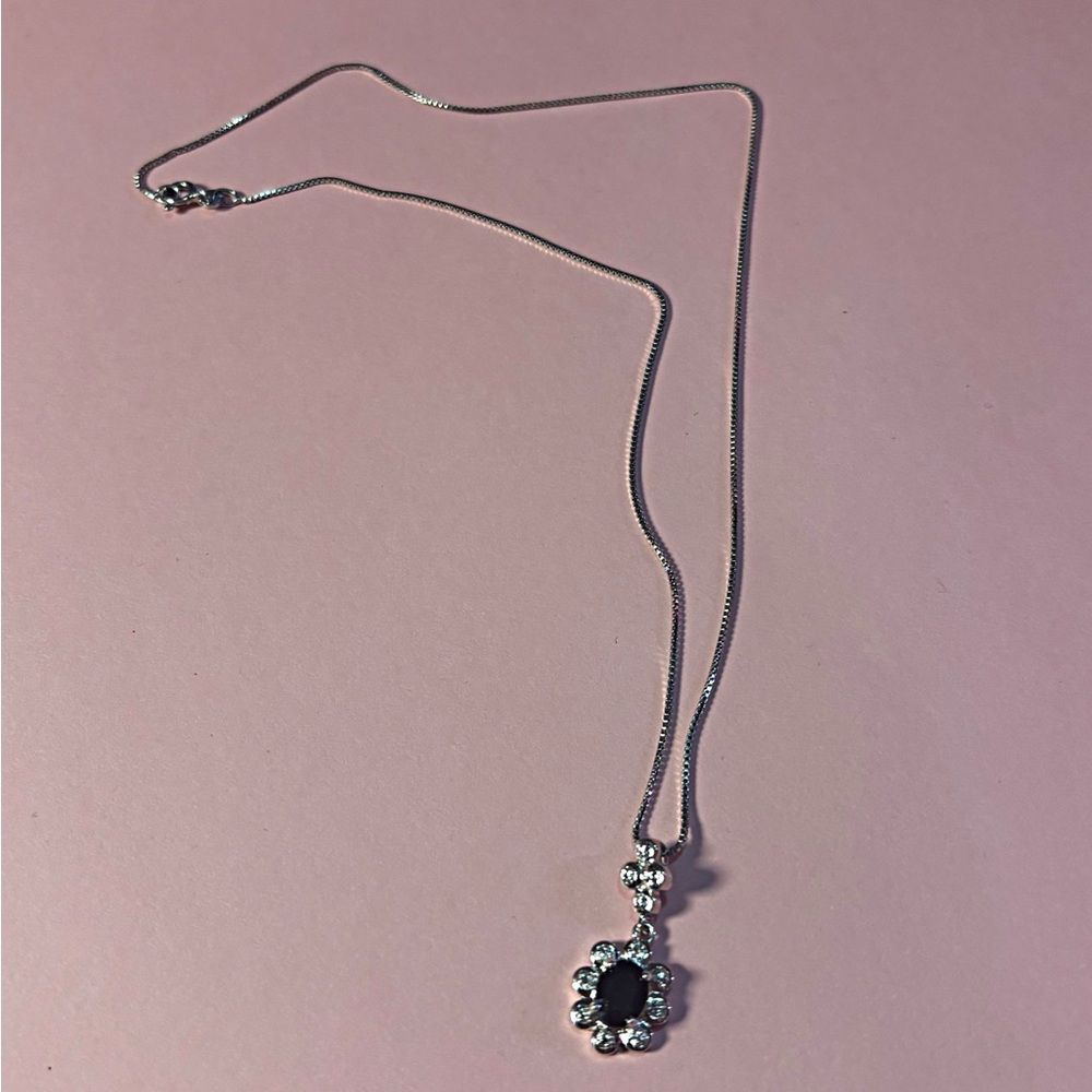 Elegant Silver and Black Pendant Necklace
